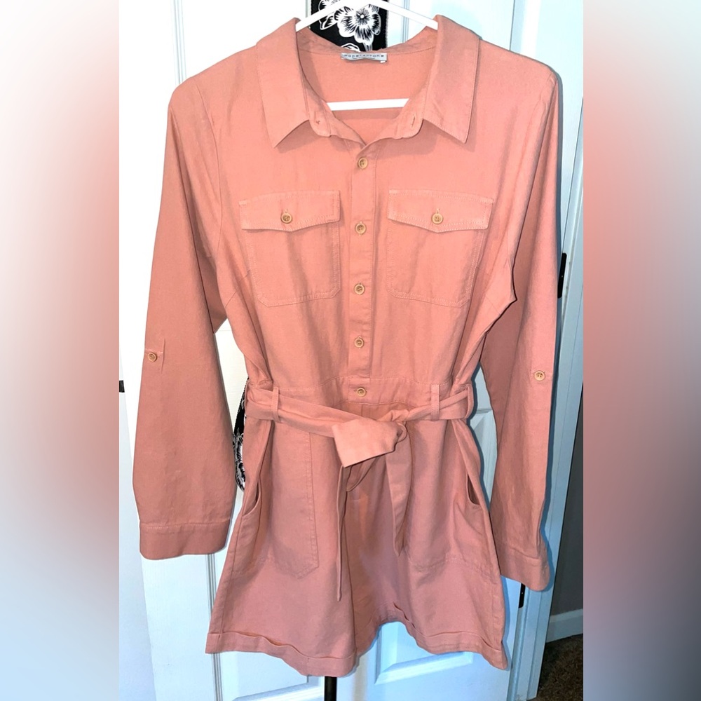 Paper Crane Coral Button-Up Shirts Romper w/Belt - Picture 4 of 10
